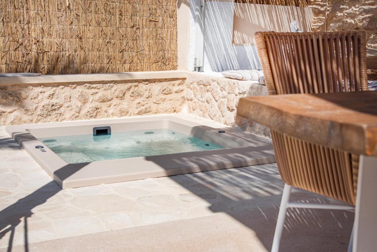 Terra E Sole Spa Suite Aegina Vathí Kültér fotó